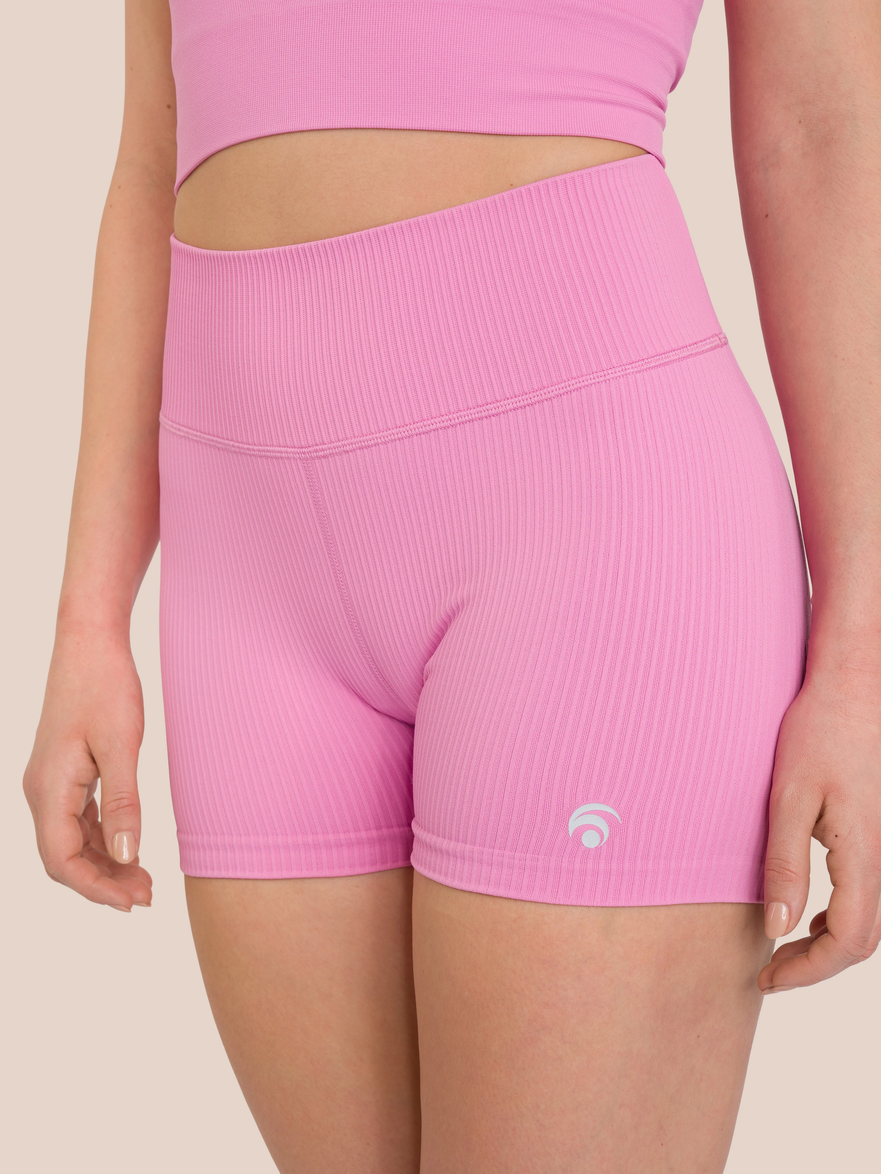 Maya Hotpant - Image 30