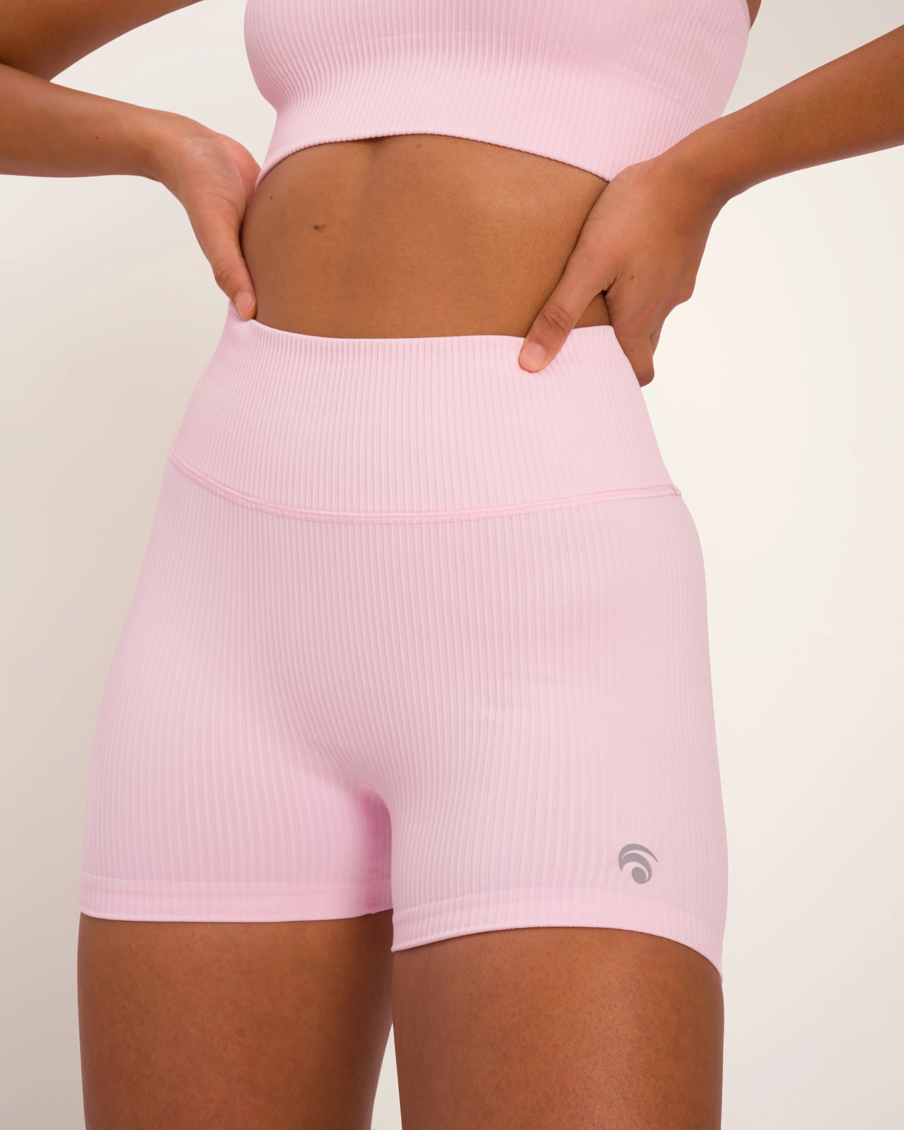 Maya Hotpant - Image 31