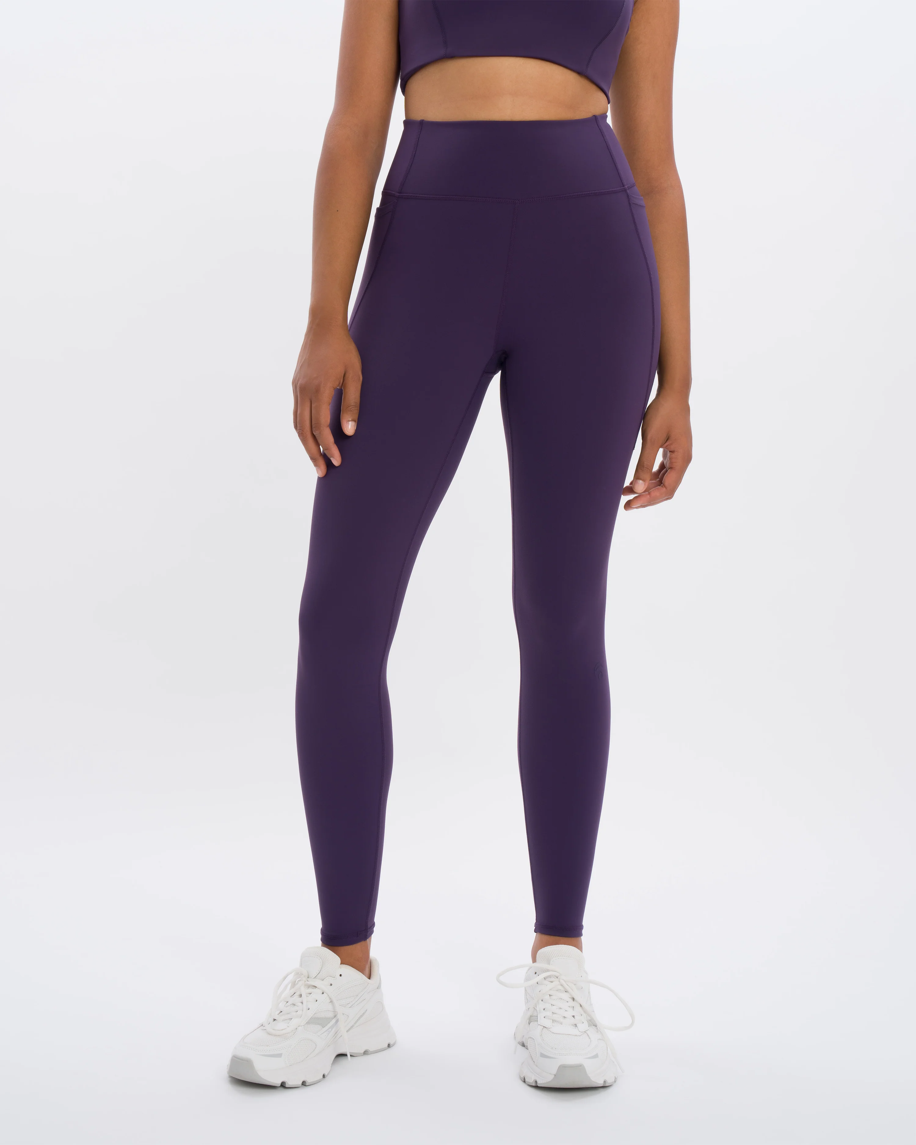 Shania Pant - Image 12