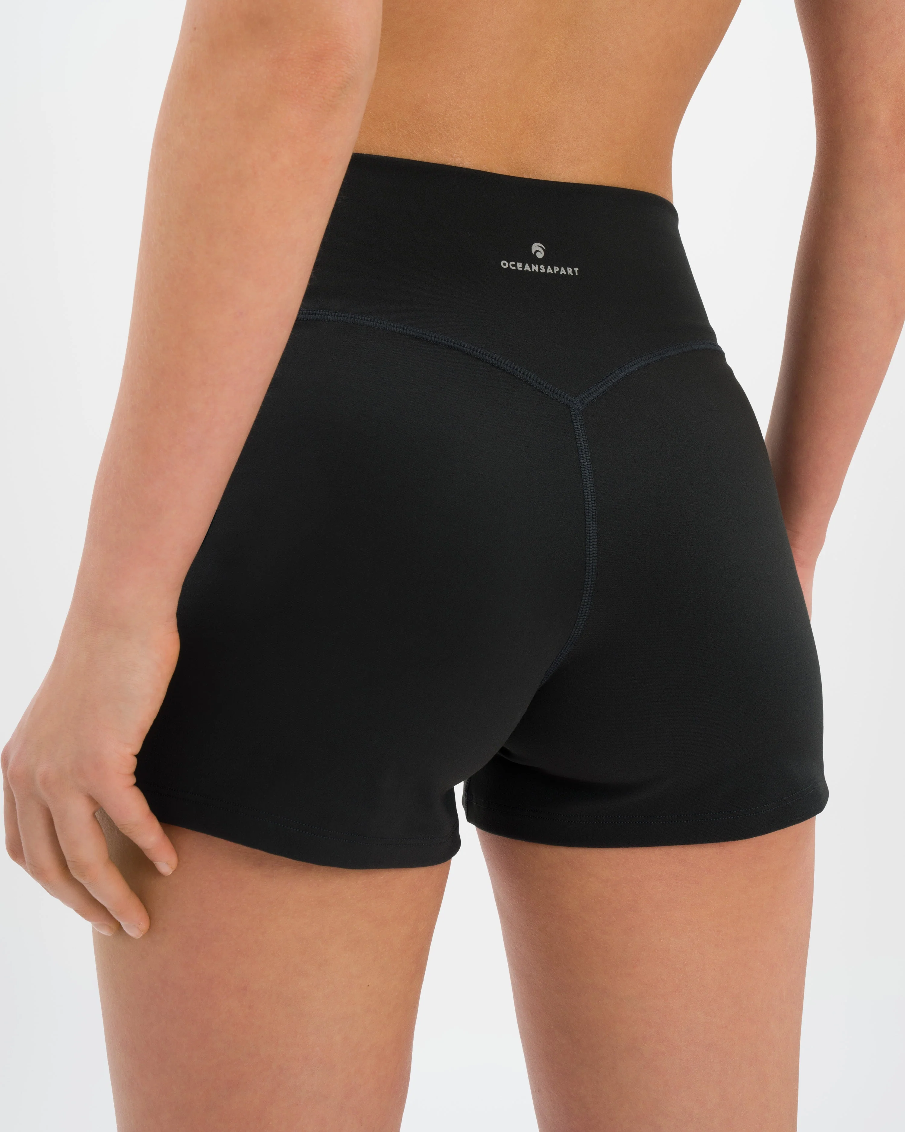 Yara Short Set - Black - Image 3